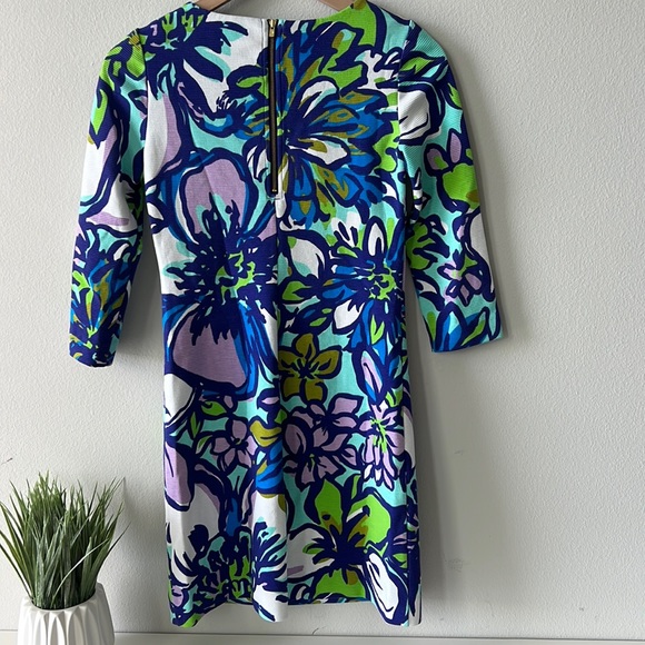 LILLY PULITZER Floral Dress in Size 2 - Picture 5 of 11